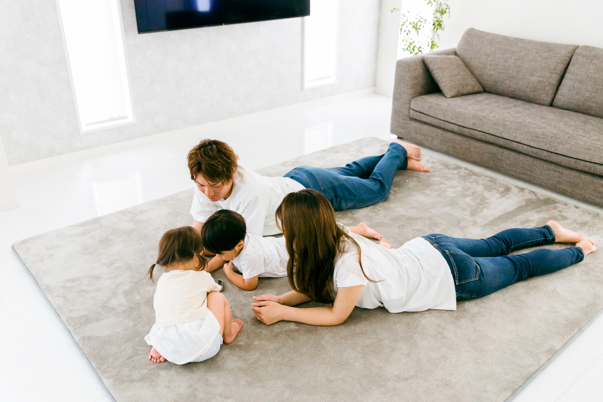 家族が集まる会津の平屋住宅の広々LDK