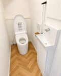 会津若松市のシンプルモダンなトイレ空間